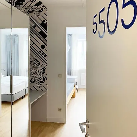 Stadthotel 2* Холлабрунн